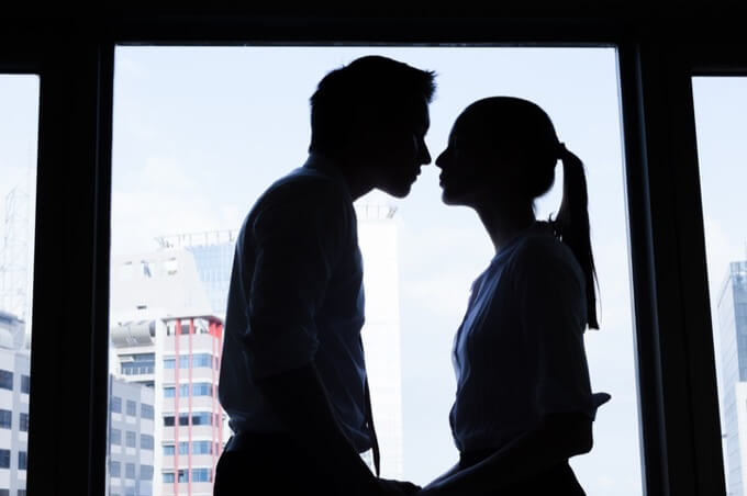 有名占い師Love Me Doが渡部建の顔相を徹底分析!右頬のホクロや耳の位置…「不倫」は顔にすべて書いてあった!の画像2