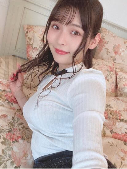 篠田麻里子、夏菜… 突然巨乳化して話題の女性タレント4選! 「エロすぎる」「おっぱいにしか眼が行かない」ファン騒然!の画像4