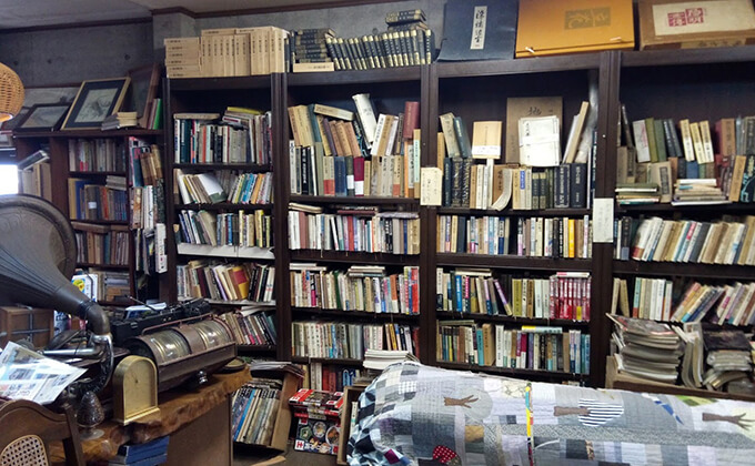 2ページ目 大分県に超ヤバイ 怪老 が存在すると発覚 公安にマークされるレベルのアブナイ奇書 ムジカ を出版 邪馬台国の謎も ｰトカナ