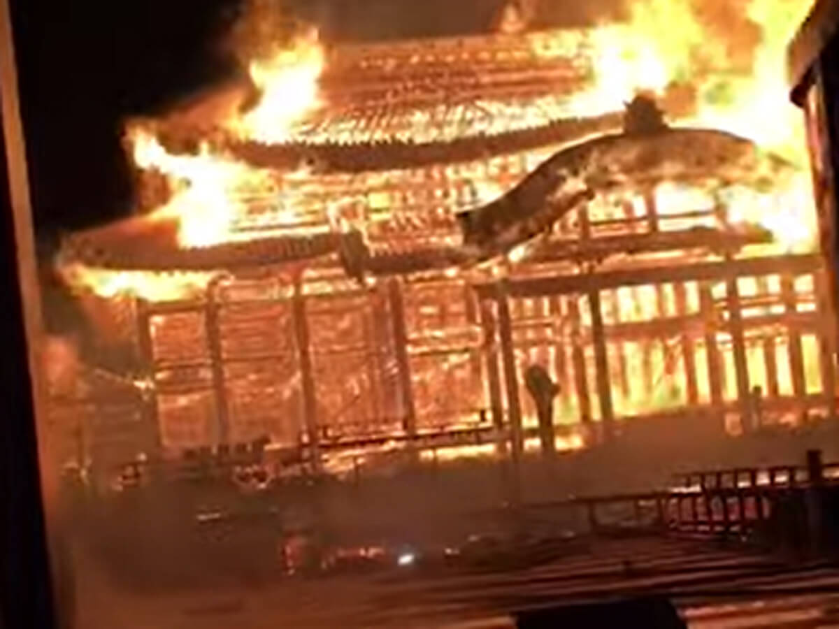 【首里城火災から1年】「国・県ぐるみで火元を隠匿」との噂も…… くすぶる3つの仮説！