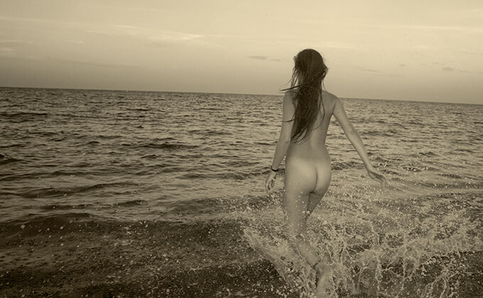 12歳の少年少女が成長具合を観察され、全裸で海へ…！ 中部地方の特殊なエローカルルールとは？の画像2