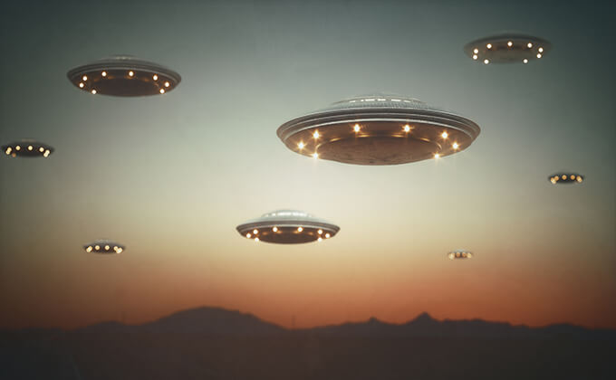 米軍の超極秘UFO調査「プロジェクト・ブルーブック」責任者が死の直前に明かしたヤバすぎる真実とは!? 「UFOの本当の正体は…」の画像1