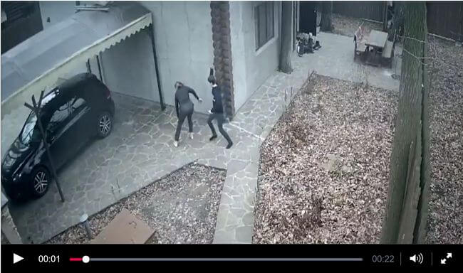 【閲覧注意】ウクライナ21超えの14歳少年が出現! 叔母と従弟をナイフで50回メッタ刺し「美味しいんだ。血が…」の画像2