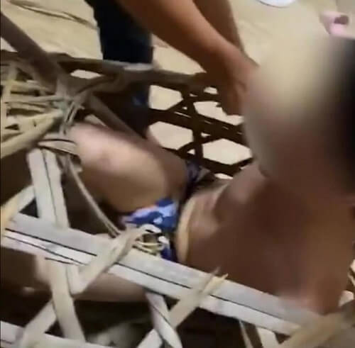 【閲覧注意】中国史上最狂にエグい処刑法「浸豚籠」動画が流出! 寝取られ夫が親戚総出で… 死亡寸前!の画像2
