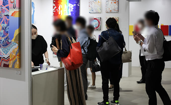 転売ヤーが闊歩する日本の現代アート界の悲しい現状！ 展示会で起きたヤバい事件を取材の画像1