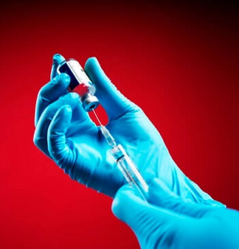 オリンピック関係者は国産ワクチン開発のモルモット!? 「私はワクチン接種を強制された…」女優が衝撃体験を暴露の画像2