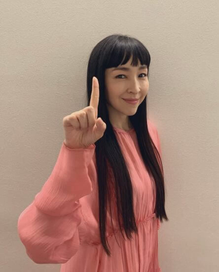 ローラら超・極貧生活から成り上がった美女4選!池がお風呂、ザリガニ食い、シャワーなし…の画像3