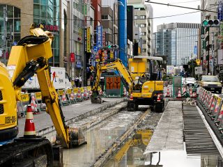 マニア垂涎の鉄道遺産が東京に出現！ 「お茶の水橋」の“不要不急路線”が90年ぶりに出土して胸アツ、大変貴重！