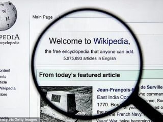 ウィキペディア創設者が猛烈批判「ウィキを信じるな、左翼に書き換えられたフェイクだ」！ “情報操作”の実態と手口を暴露！