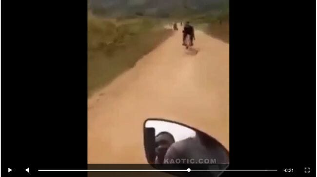 【閲覧注意】人間を死ぬまで引きずるバイク動画が流出! 世界各地で野蛮で残虐な殺害方法が横行中!の画像1