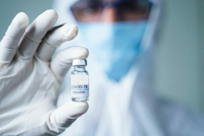ワクチン義務化で高度なセキュリティクリアランスを持つトップ原子力科学者が続々とクビにの画像1