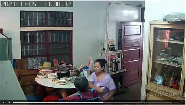 外国人介護士による高齢者虐待事件発生！ 監視カメラがとらえた鬼畜の所業、家族の悲痛な訴え＝台湾の画像5