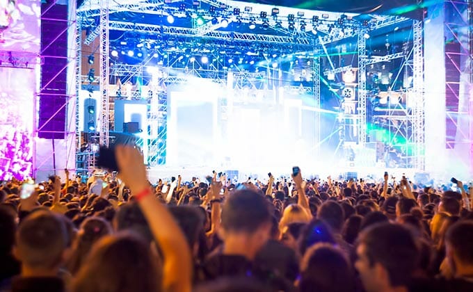 老人はなぜ新しい音楽を嫌うのか? 好みが固定化するのは●●歳、学者が解説!の画像2