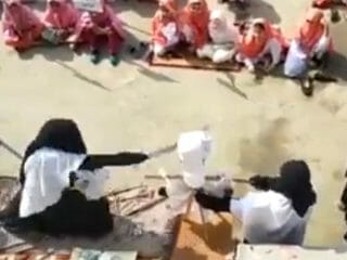 イスラム過激派が子供たちに“斬首の方法”を指導する異様すぎる光景！ パキスタンの現状をジャーナリストが告発