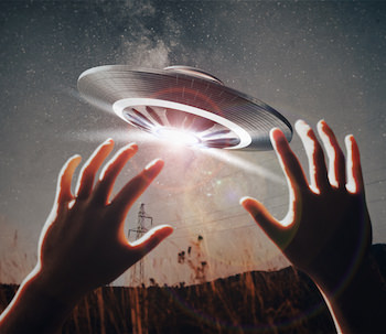 UFOを見て消えた同級生、UFOと同時に現れる女…! 心霊バンドマンがずっと怯える接近遭遇エピソード(座談会)の画像2