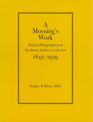 驚異の陳列室「書肆ゲンシシャ」が所蔵する奇妙な本 〜続・死後写真集&隠された母〜の画像2