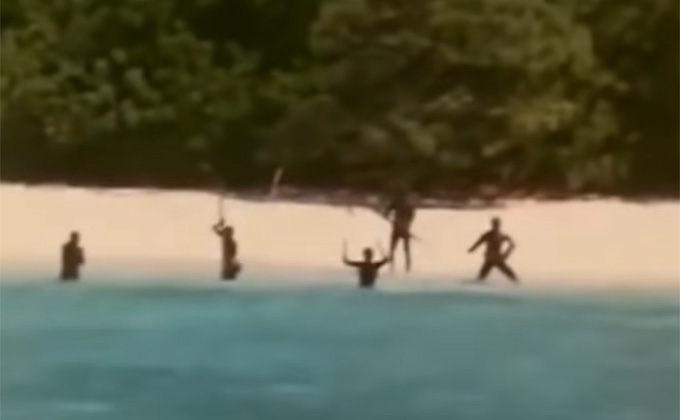 近づくと死ぬ「北センチネル島」住民の殲滅を計画!過激Facebookグループに批判殺到の画像2