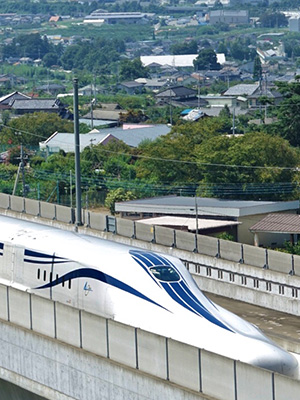 航空用ジェットエンジンを搭載したソ連の狂気的高速列車! ジョークのような圧倒的なヴィジュアルの画像2