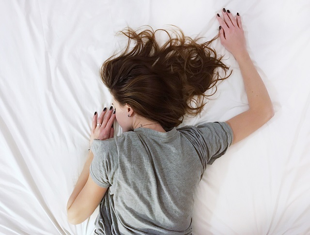 快眠の秘訣は就寝〇〇分以内の入眠… 良すぎる寝つきは危険信号? 睡眠学者が警鐘の画像3
