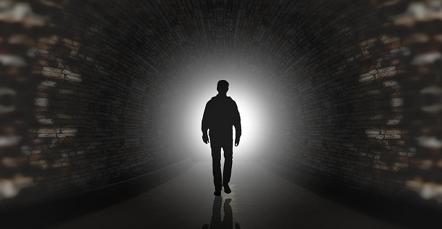 4人の死にゆく人の脳波をモニターした結果…? 脳内で起こっている驚愕の事実の画像1