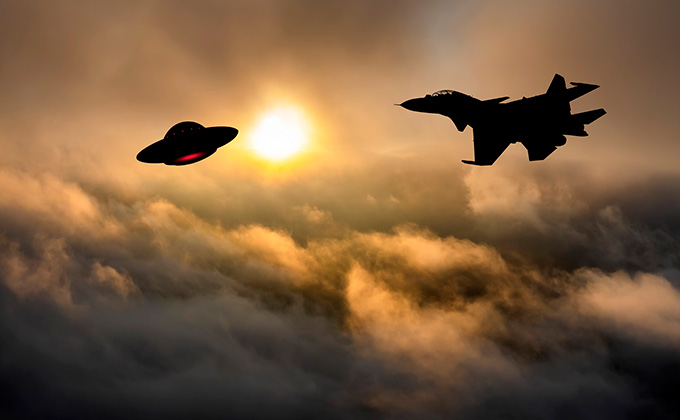 日本UFO研究事始めー「宇宙機」とその時代（２） ゼロ戦設計者・堀越二郎「UFOは三角オニギリ」の画像1