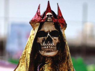 “死の聖母”を奉るカルト「サンタ・ムエルテ」の驚愕の実態――子供の生贄、殺人、麻薬密売、そして悪魔崇拝